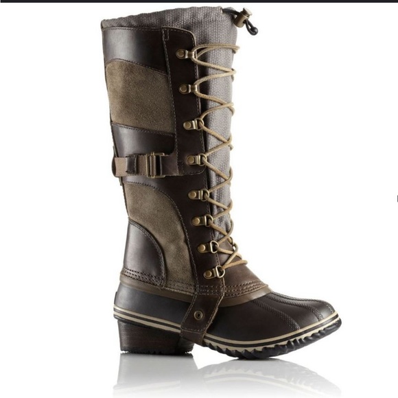 Sorel Shoes - Sorel Conquest Carly Boots-EUC size 6.5